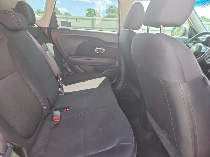 Photo 10 from auction – 2015 KIA SOUL with VIN KNDJN2A28F7144655