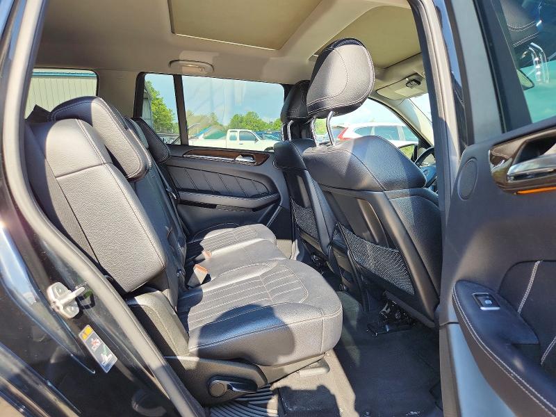 Photo 11 from auction – 2015 MERCEDES-BENZ GL with VIN 4JGDF2EE5FA502078