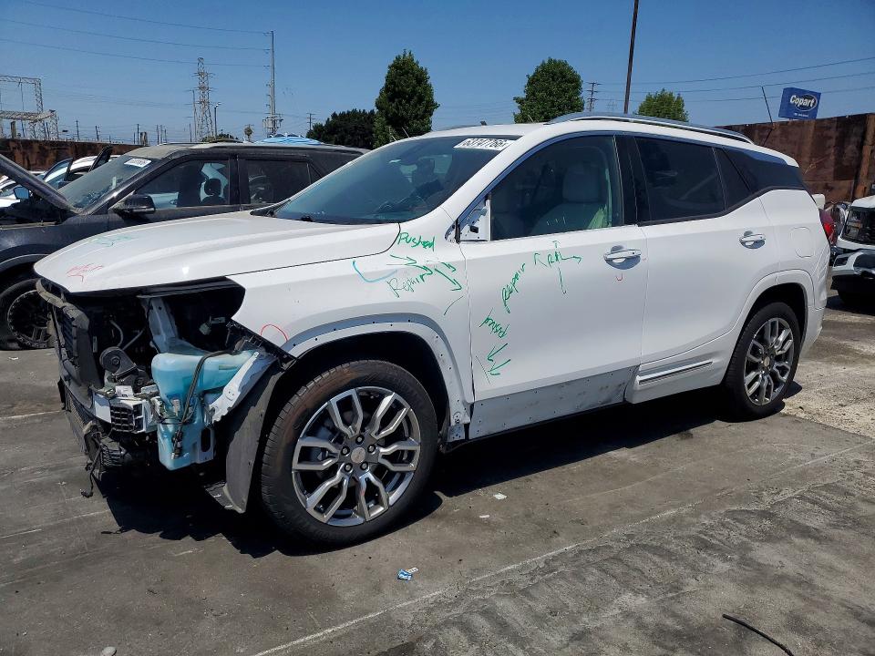 GMC TERRAIN 2022 with VIN 3GKALXEV6NL285035 - Photo from auction