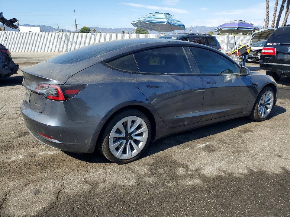 Photo 3 from auction – 2022 TESLA MODEL 3 with VIN 5YJ3E1EB7NF166796