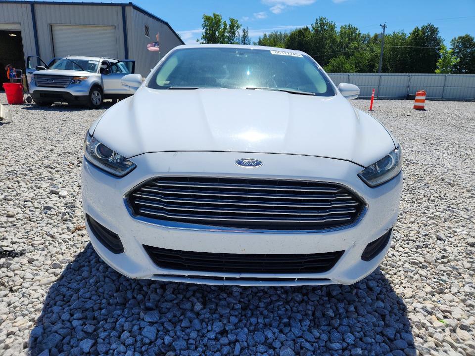 Фото 5 с аукциона – 2015 FORD FUSION с VIN 3FA6P0LU4FR163687