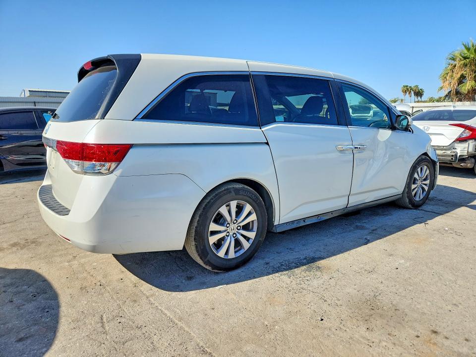 Photo 3 from auction – 2016 HONDA ODYSSEY with VIN 5FNRL5H67GB040043