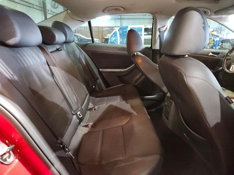 Photo 10 from auction – 2011 VOLKSWAGEN JETTA with VIN 3VWDZ7AJ8BM400554