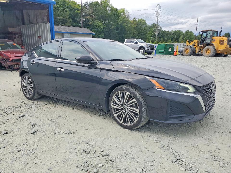 Photo 4 from auction – 2024 NISSAN ALTIMA with VIN 1N4BL4EV7RN406410