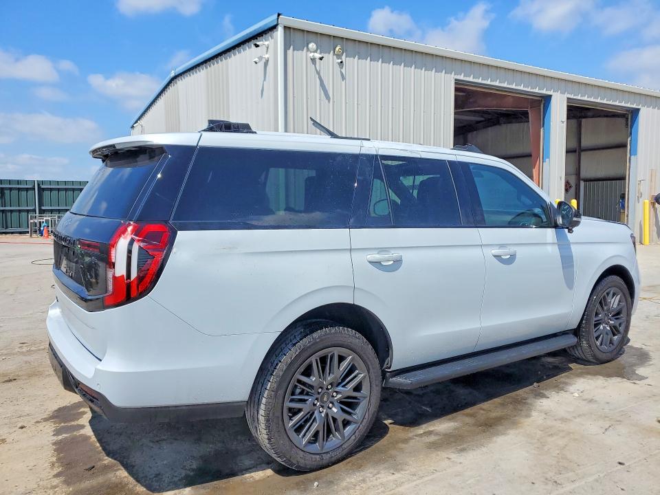 Photo 3 from auction – 2026 FORD EXPEDITION with VIN 1FMJU1M85TEA34601