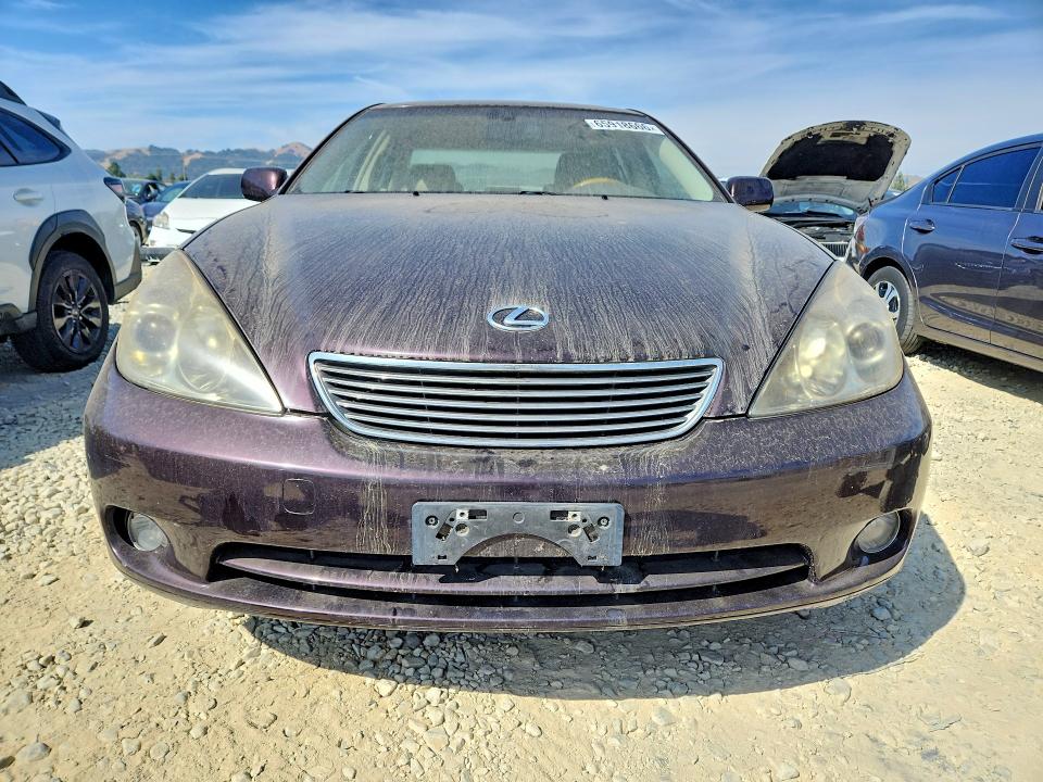 Photo 5 from auction – 2005 LEXUS ES with VIN JTHBA30GX55085314
