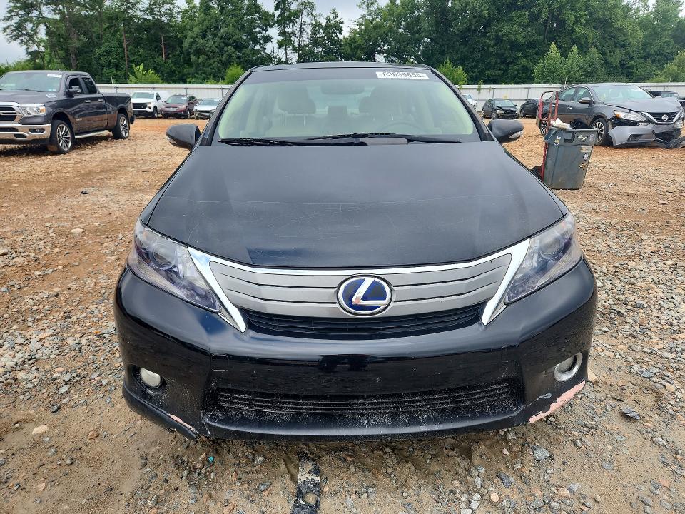 Фото 5 с аукциона – 2010 LEXUS HS с VIN JTHBB1BA3A2007494