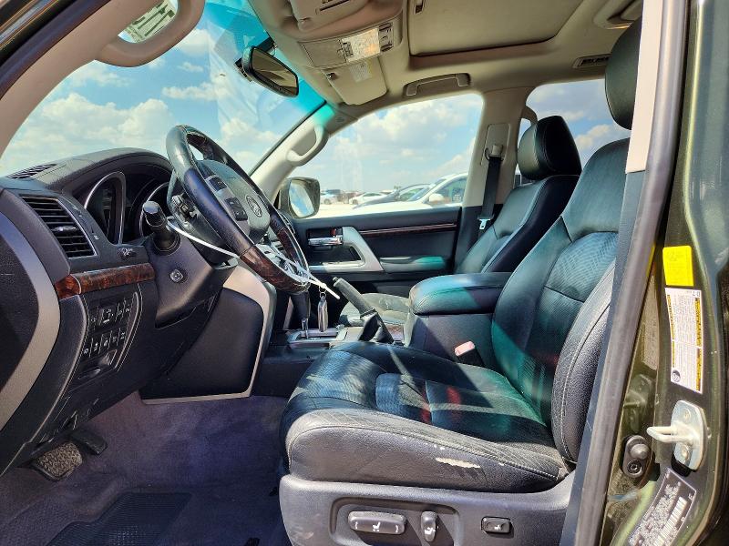 Photo 7 from auction – 2013 TOYOTA LAND CRUISER with VIN JTMHY7AJ2D4011608
