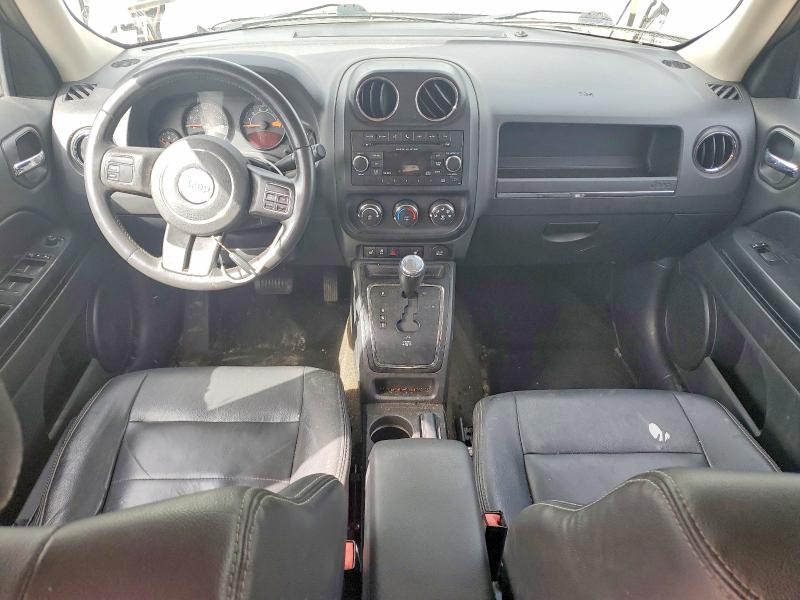 Photo 8 from auction – 2016 JEEP PATRIOT with VIN 1C4NJRFB4GD511195