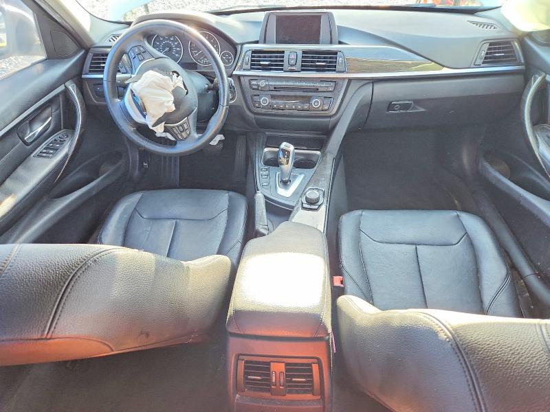 Photo 8 from auction – 2015 BMW 328 with VIN WBA3A5G52FNS84748