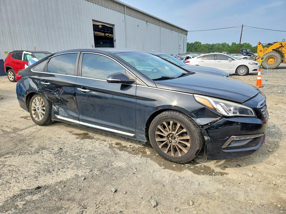 Photo 4 from auction – 2015 HYUNDAI SONATA with VIN 5NPE34AF6FH205390