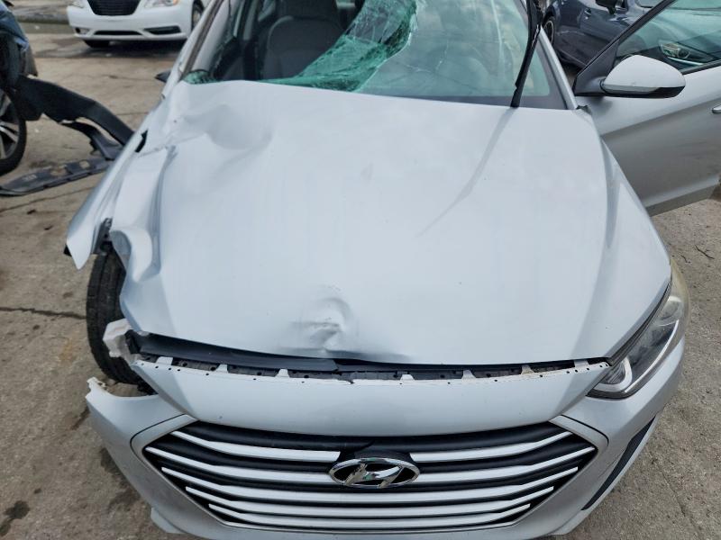 Photo 11 from auction – 2017 HYUNDAI ELANTRA with VIN 5NPD74LF3HH172588
