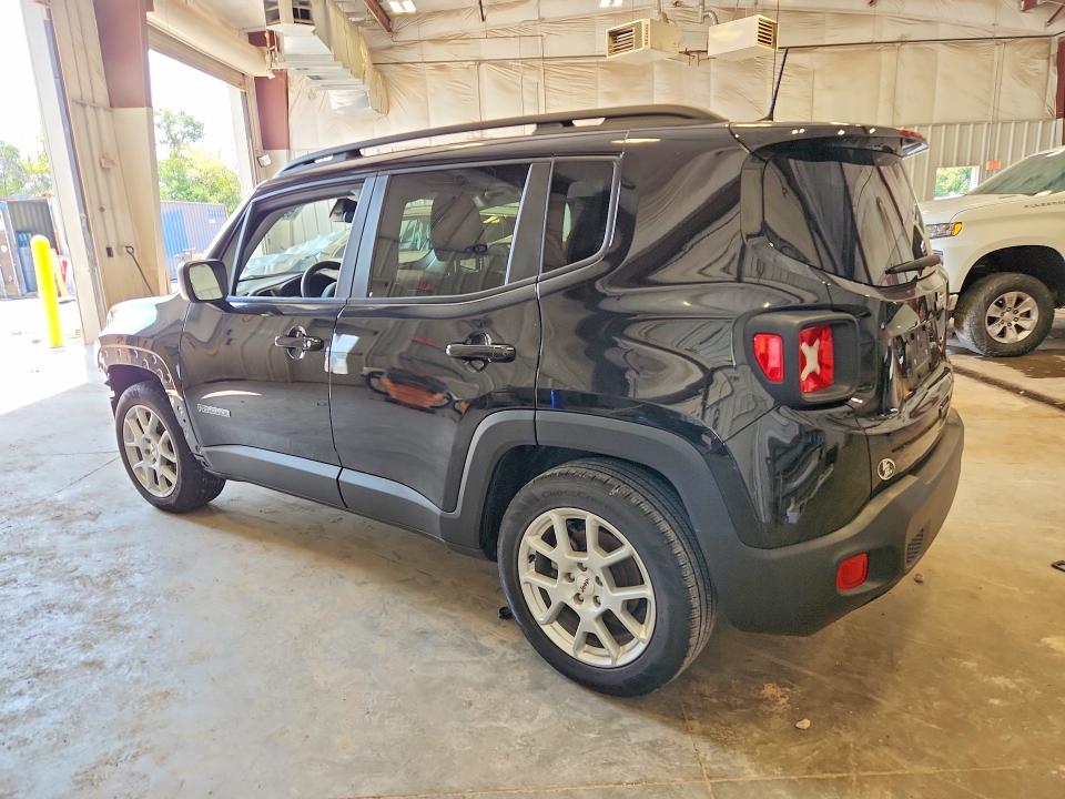 Photo 2 from auction – 2022 JEEP RENEGADE with VIN ZACNJCA15NPN54404