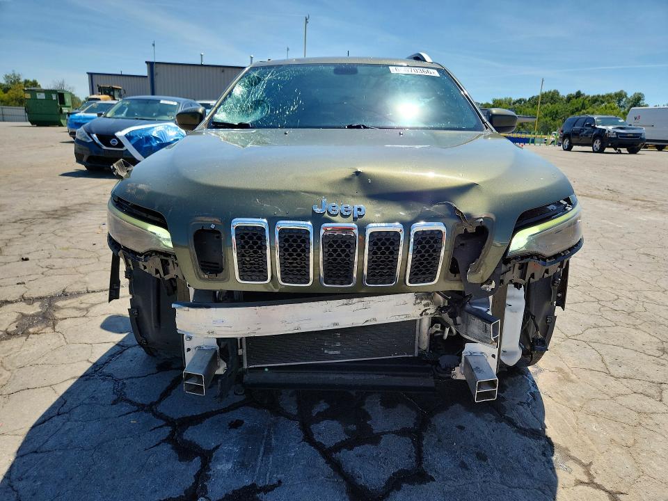 Photo 5 from auction – 2019 JEEP CHEROKEE with VIN 1C4PJLCB9KD147861