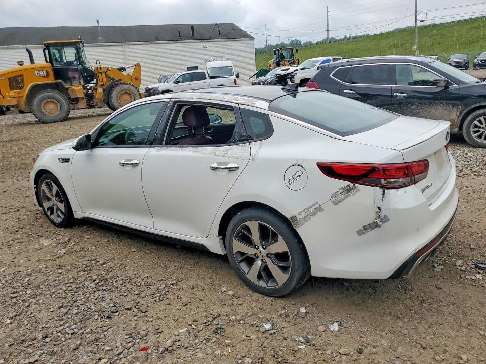 Photo 2 from auction – 2016 KIA OPTIMA with VIN 5XXGW4L28GG016750