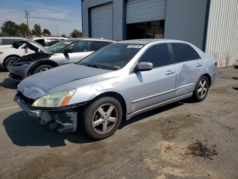HONDA ACCORD 2004 with VIN 1HGCM56894A122403 - Photo from auction