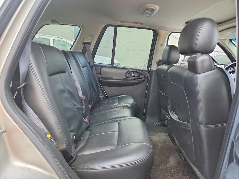 Photo 11 from auction – 2006 CHEVROLET TRAILBLAZER with VIN 1GNDT13S462293014