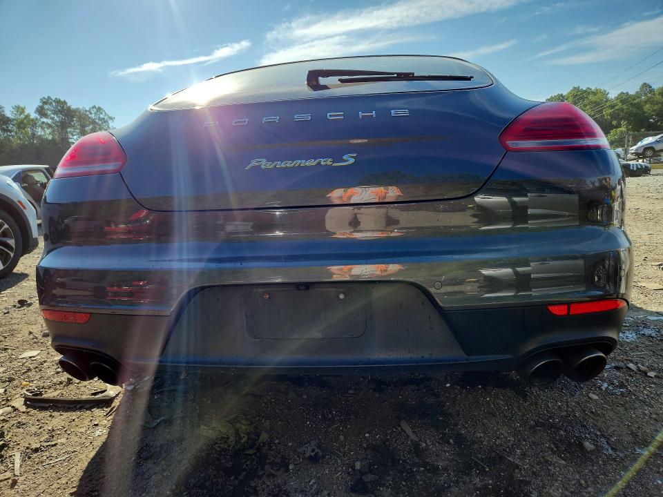 Photo 6 from auction – 2016 PORSCHE PANAMERA with VIN WP0AD2A76GL041046