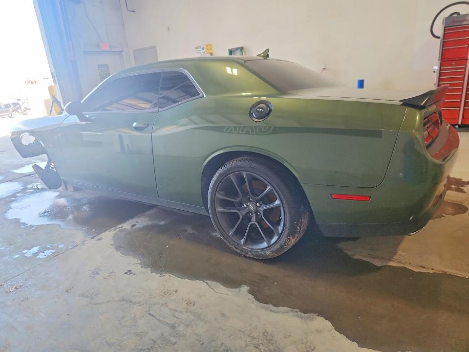 Photo 2 from auction – 2021 DODGE CHALLENGER with VIN 2C3CDZFJ2MH676672