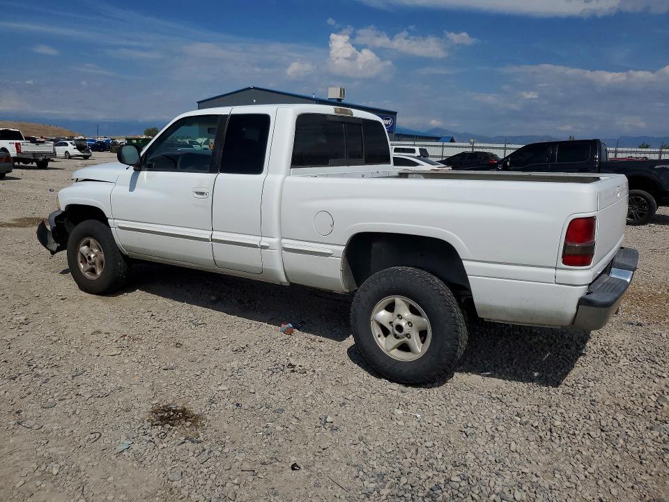 Photo 2 from auction – 1999 DODGE RAM 1500 with VIN 3B7HF13Z4XG100626