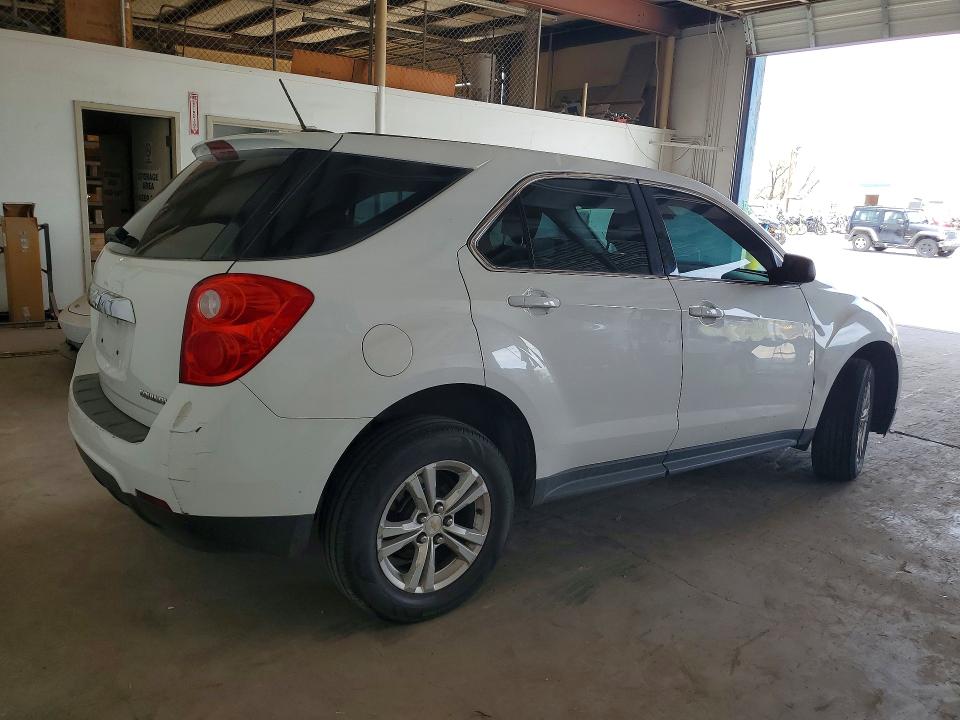Photo 3 from auction – 2015 CHEVROLET EQUINOX with VIN 1GNALAEK6FZ143008