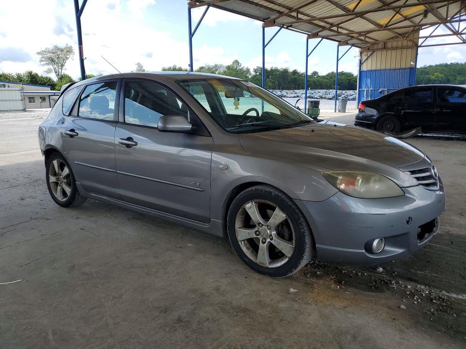 Photo 4 from auction – 2005 MAZDA 3 with VIN JM1BK343151276231