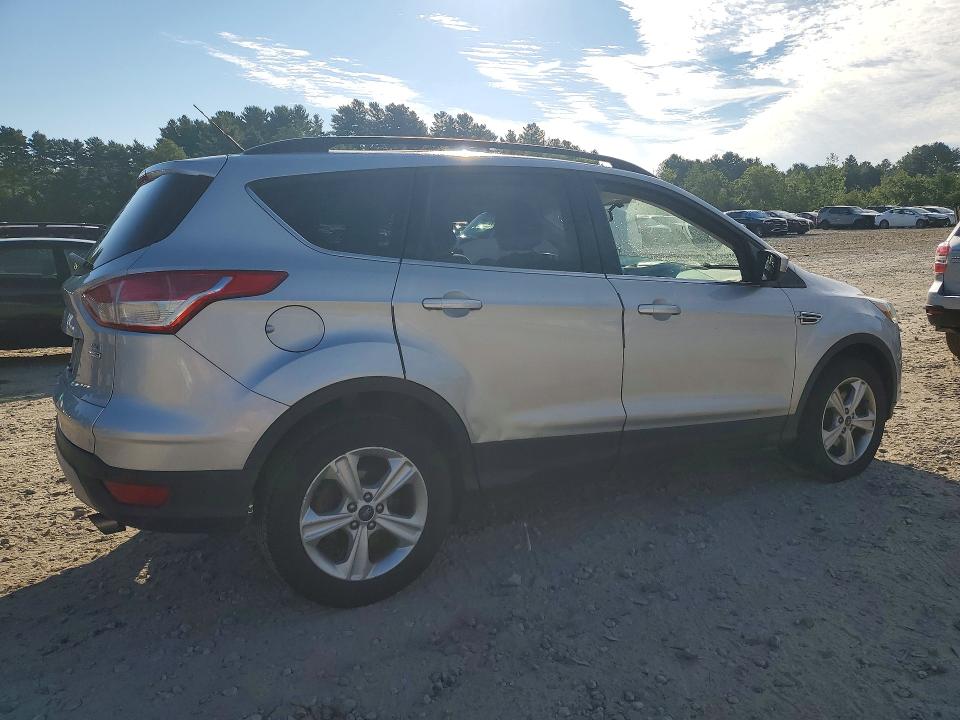 Photo 3 from auction – 2014 FORD ESCAPE with VIN 1FMCU9G93EUD45853