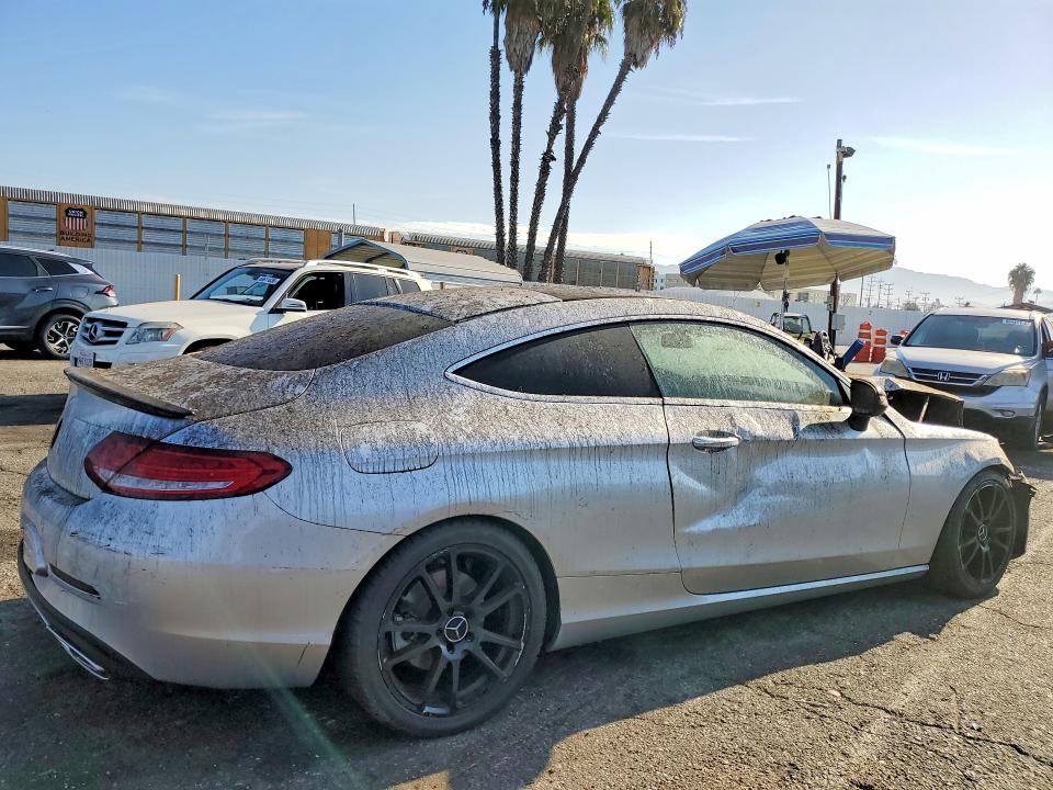 Photo 3 from auction – 2017 MERCEDES-BENZ C with VIN WDDWJ4JB8HF337755