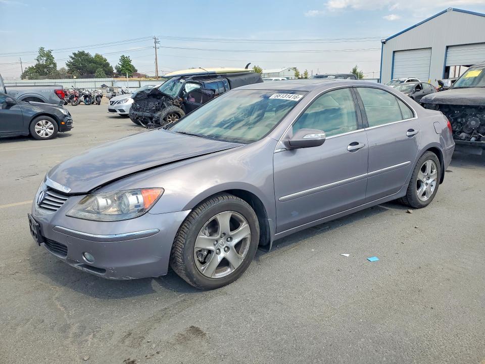 ACURA RL 2005 with VIN JH4KB16555C012869 - Photo from auction