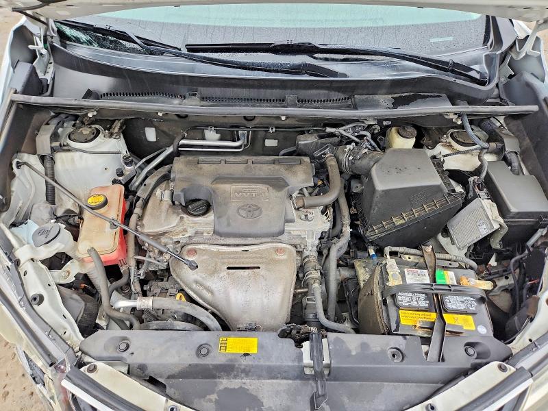 Photo 12 from auction – 2015 TOYOTA RAV4 with VIN 2T3BFREV6FW310268