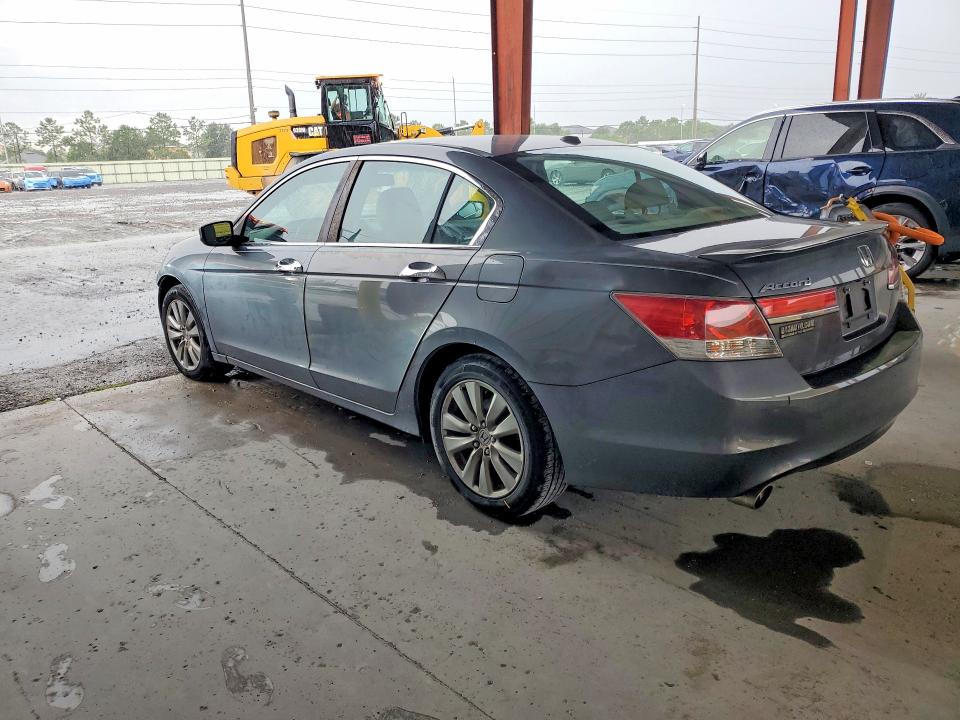 Photo 2 from auction – 2012 HONDA ACCORD with VIN 1HGCP3F84CA020386