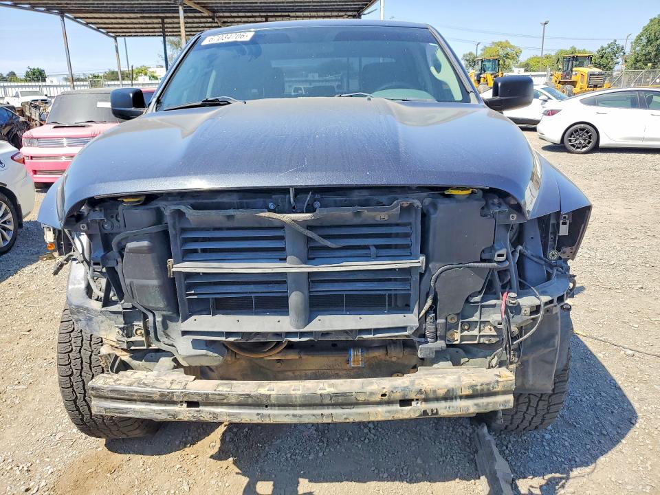 Photo 5 from auction – 2016 RAM 1500 with VIN 1C6RR7KT0GS110601