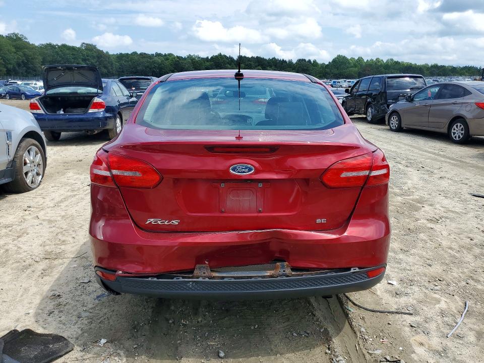 Photo 6 from auction – 2015 FORD FOCUS with VIN 1FADP3F20FL346165