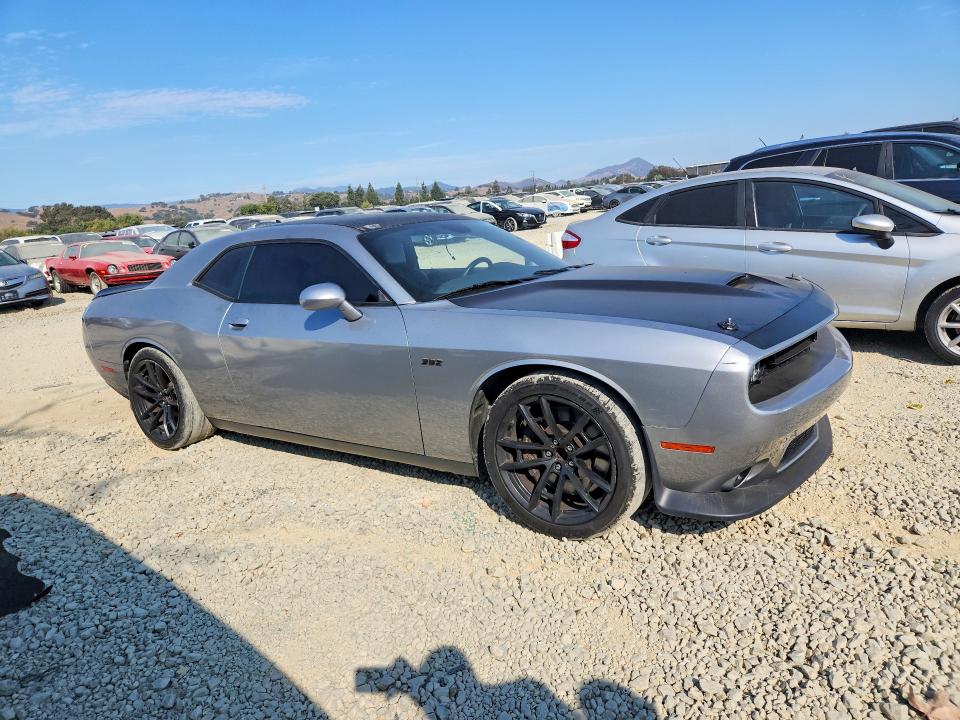 Photo 4 from auction – 2017 DODGE CHALLENGER with VIN 2C3CDZFJ2HH592616