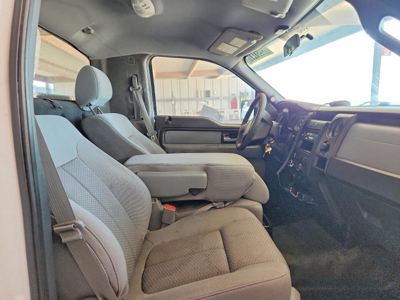 Photo 10 from auction – 2014 FORD F150 with VIN 1FTMF1EF5EKE74380