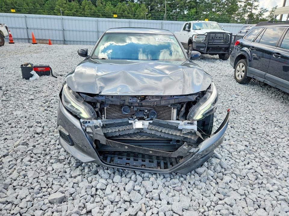 Photo 5 from auction – 2019 NISSAN ALTIMA with VIN 1N4BL4CV0KC107667