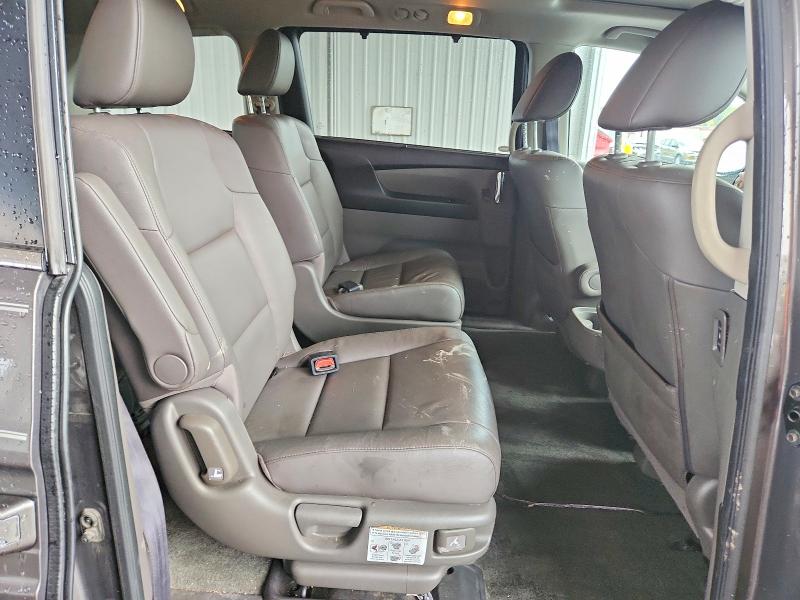 Снимка 11 от търг – 2016 HONDA ODYSSEY с VIN 5FNRL5H6XGB106522