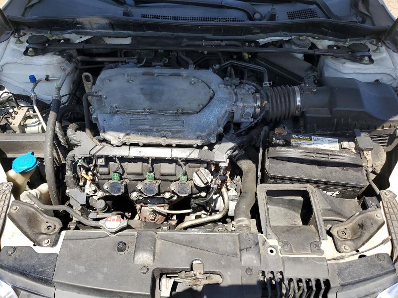 Photo 11 from auction – 2015 HONDA ACCORD with VIN 1HGCR3F82FA008364