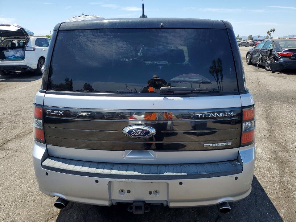 Photo 6 from auction – 2011 FORD FLEX with VIN 2FMHK6DT4BBD09388