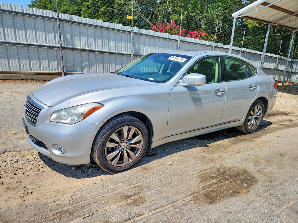 2013 INFINITI M37