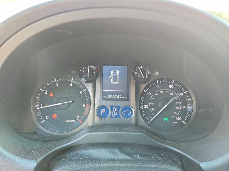Photo 9 from auction – 2010 LEXUS GX with VIN JTJBM7FX2A5014333