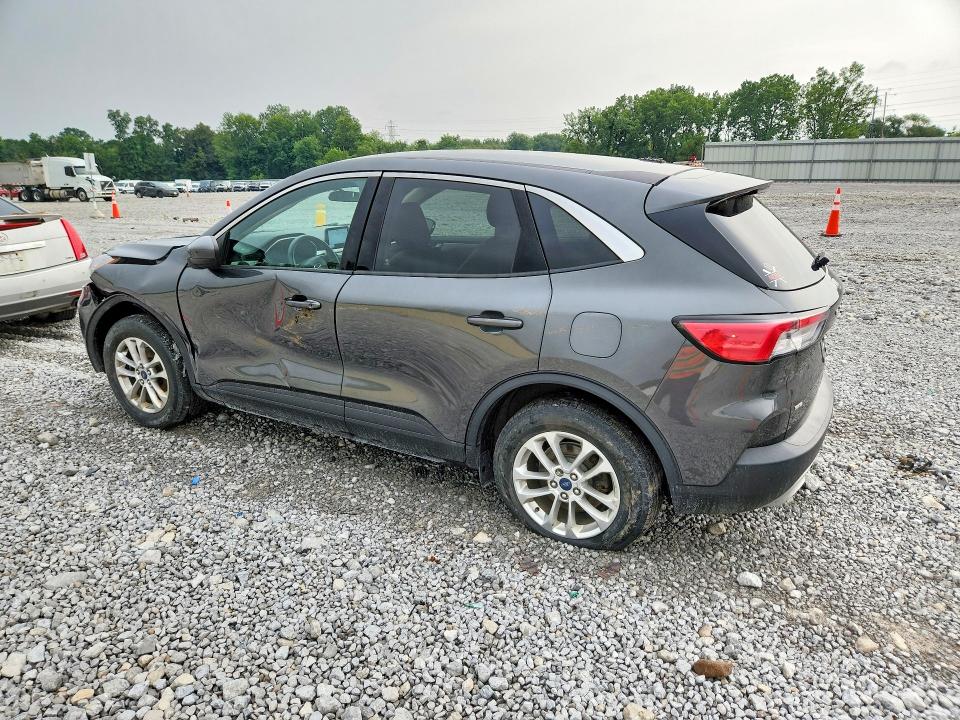 Photo 2 from auction – 2020 FORD ESCAPE with VIN 1FMCU9G6XLUA99886