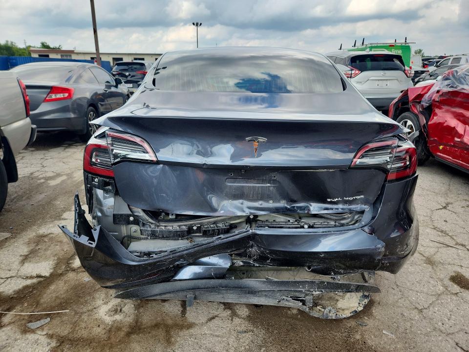 Photo 6 from auction – 2018 TESLA MODEL 3 with VIN 5YJ3E1EB6JF103845