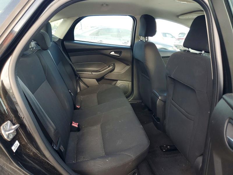 Photo 10 from auction – 2015 FORD FOCUS with VIN 1FADP3F27FL335258