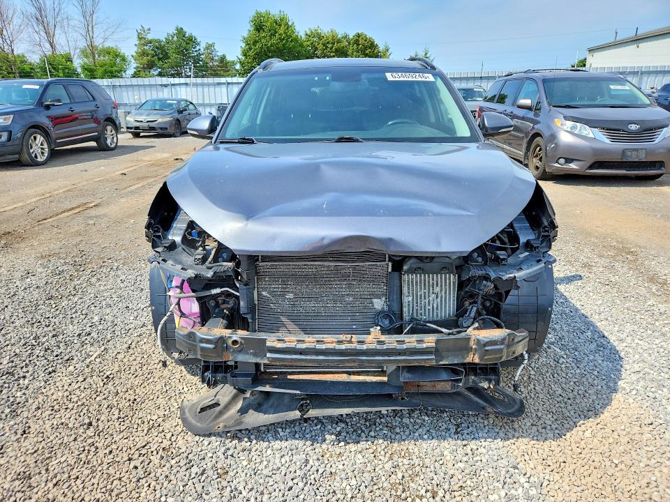 Photo 5 from auction – 2017 HYUNDAI TUCSON with VIN KM8J3CA22HU315203