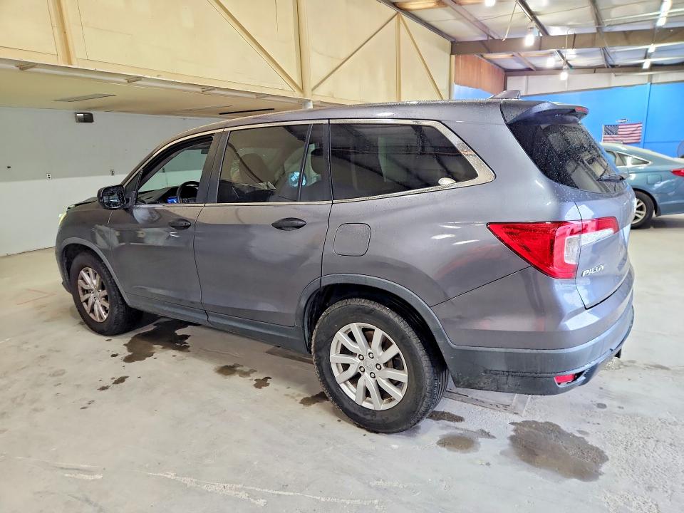 Photo 2 from auction – 2019 HONDA PILOT with VIN 5FNYF6H19KB065094