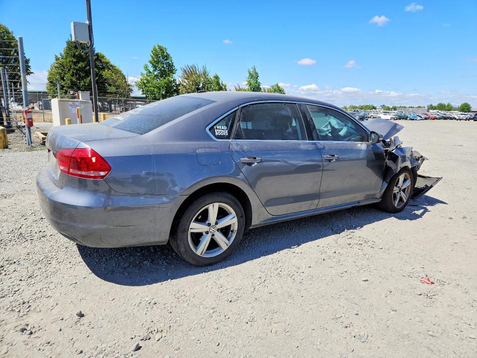 Photo 3 from auction – 2013 VOLKSWAGEN PASSAT with VIN 1VWBN7A33DC097109