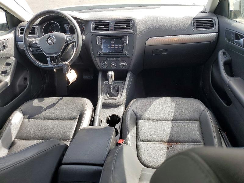 Снимка 8 от търг – 2018 VOLKSWAGEN JETTA с VIN 3VWDB7AJ6JM260698