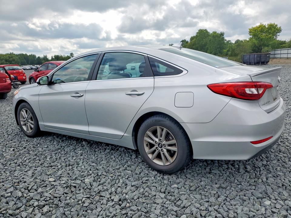 Photo 2 from auction – 2015 HYUNDAI SONATA with VIN 5NPE24AF8FH151058