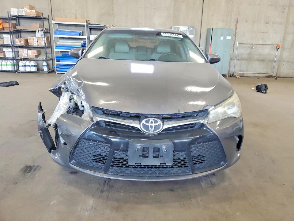 Photo 5 from auction – 2015 TOYOTA CAMRY with VIN 4T1BF1FK9FU892302